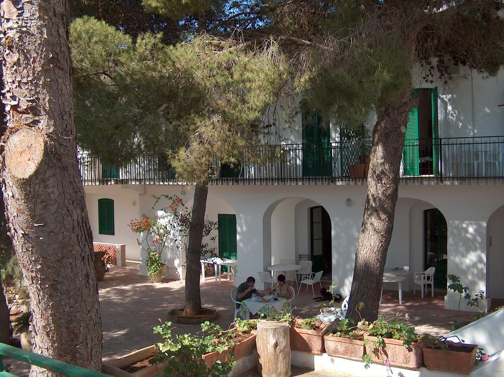 Villa Stasi B&B Santa Maria di Leuca Exterior photo